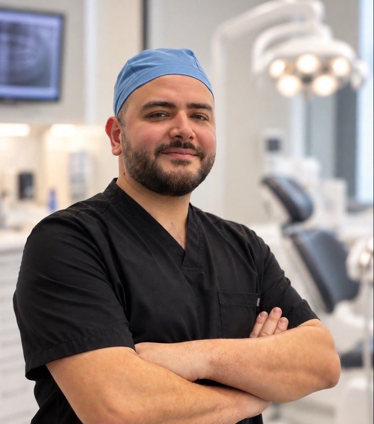 Dr Samy Djennaoui, chirurgien-dentiste au cabinet SK Dental à La Chapelle-en-Serval (Oise)